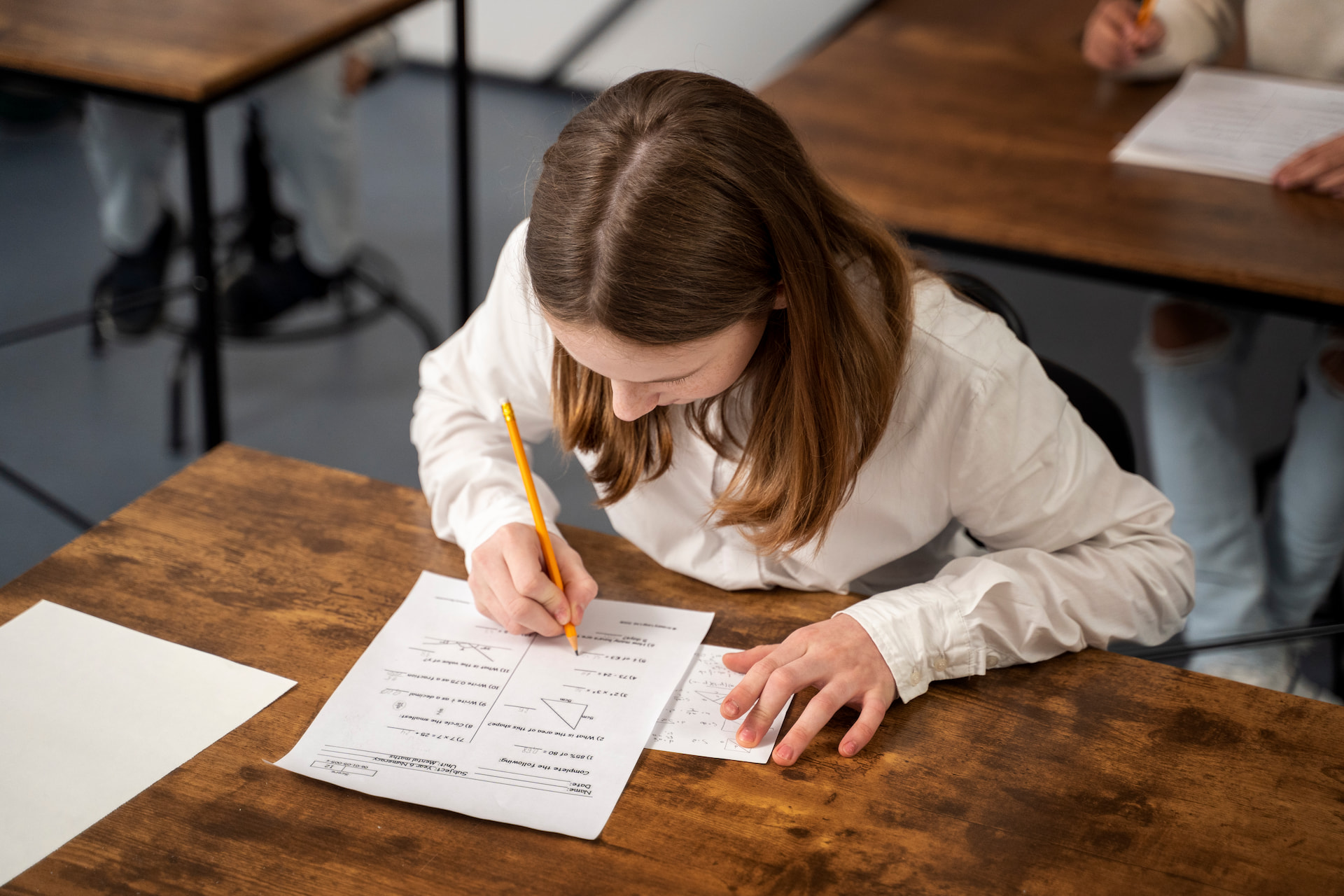 Academic Writing Task 2 - Advantage & Disadvantage Essays